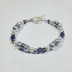 Hand made purple purl gem bracelet!